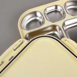 Lunch Tray with Locking Lid 