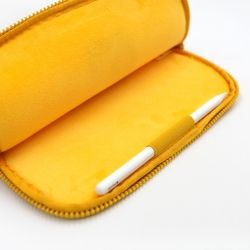 DONATDONAT i-Pad Pouch for 11
