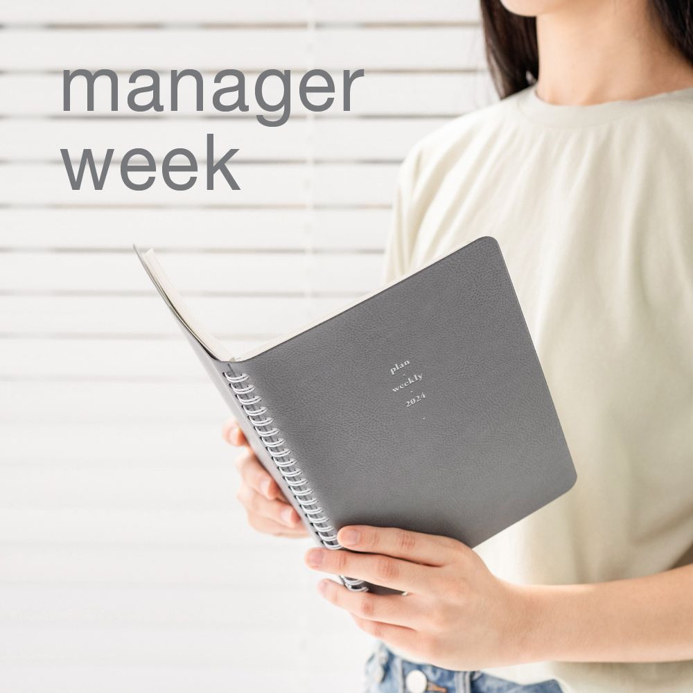 2024 Notable Memory Weekly Manager 