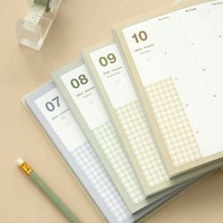 2024 Bubbly Diary Weekly Planner 