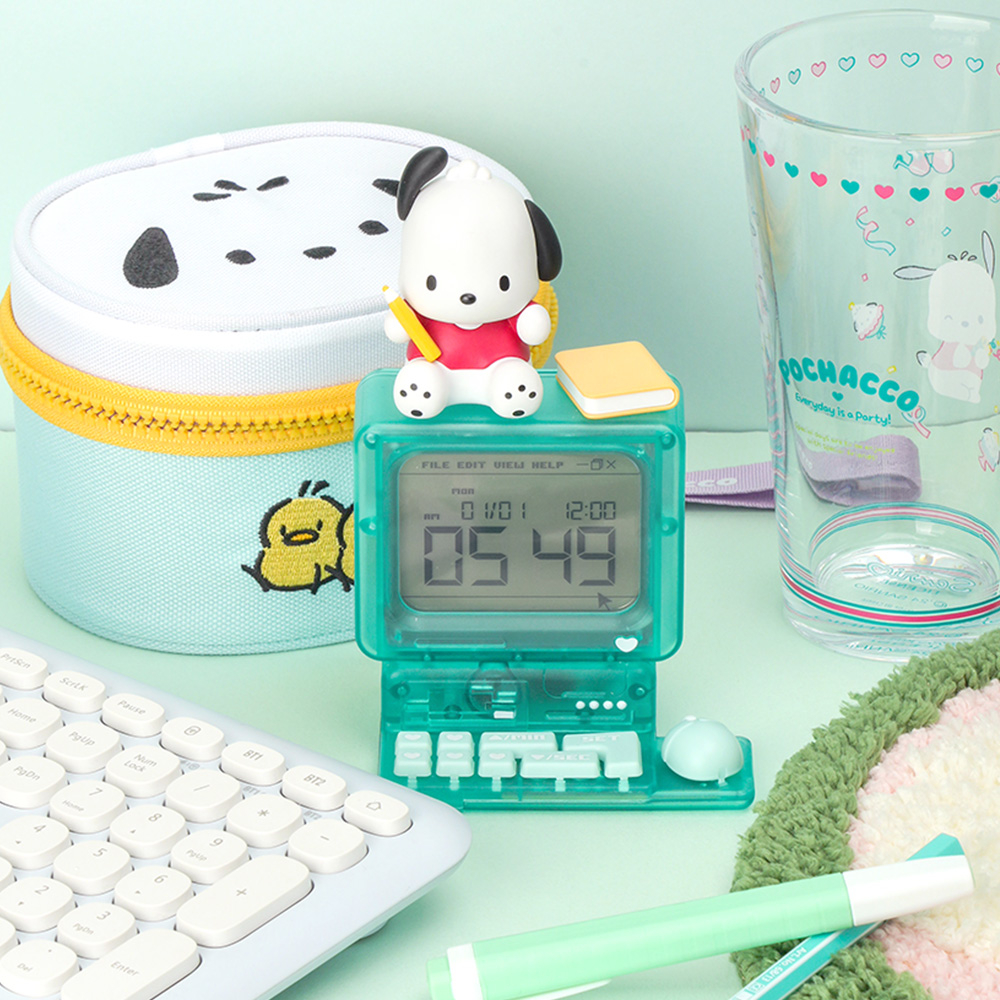 Sanrio RETRO Computer Table Clock - Pochacco