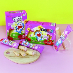 Doraemon Ice-corn Snack Strawberry