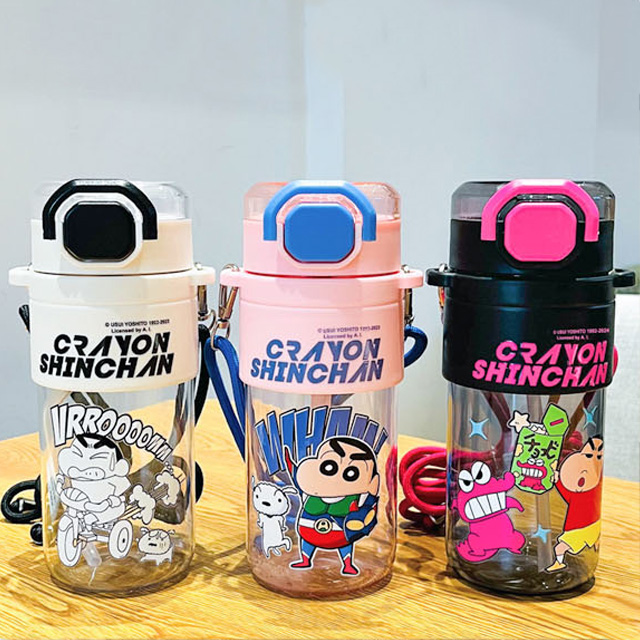 Crayon Shinchan Colorful Straw Bottle 650ml