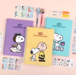 Snoopy Quarter PP Notebook