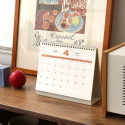 2025 Palette Desk Calendar