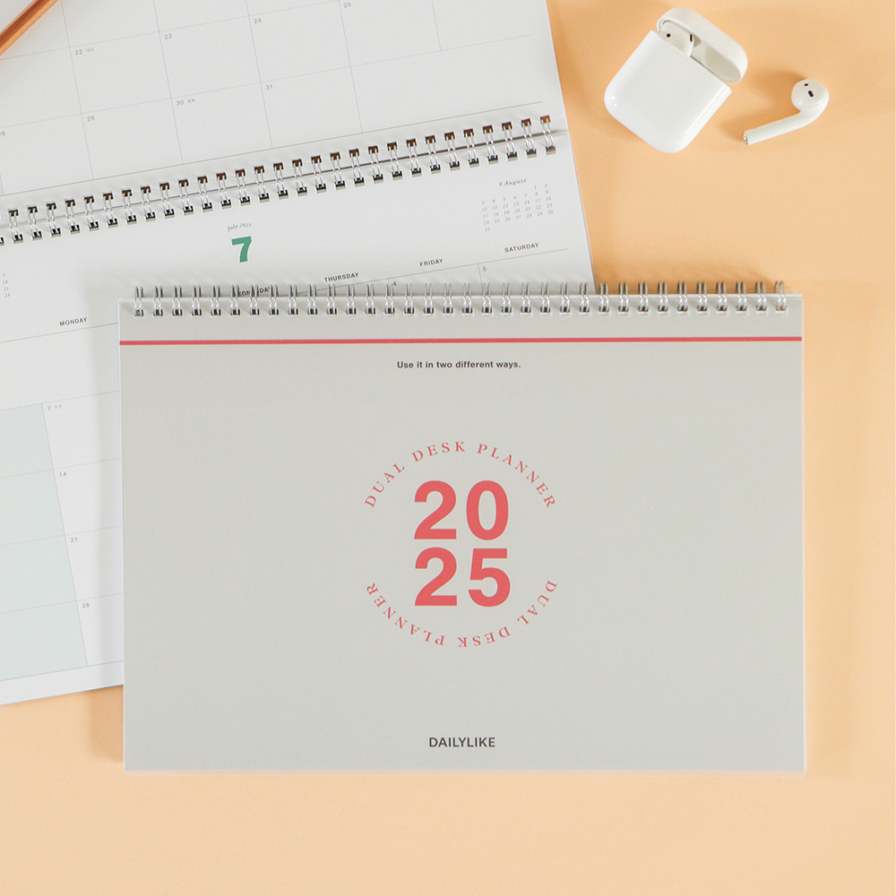 2025 Dual desk planner