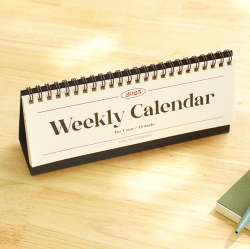 2025 Remind Weekly Calendar (Desk)