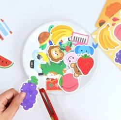 Children's colored paper stickers (no glue required) art play diay 