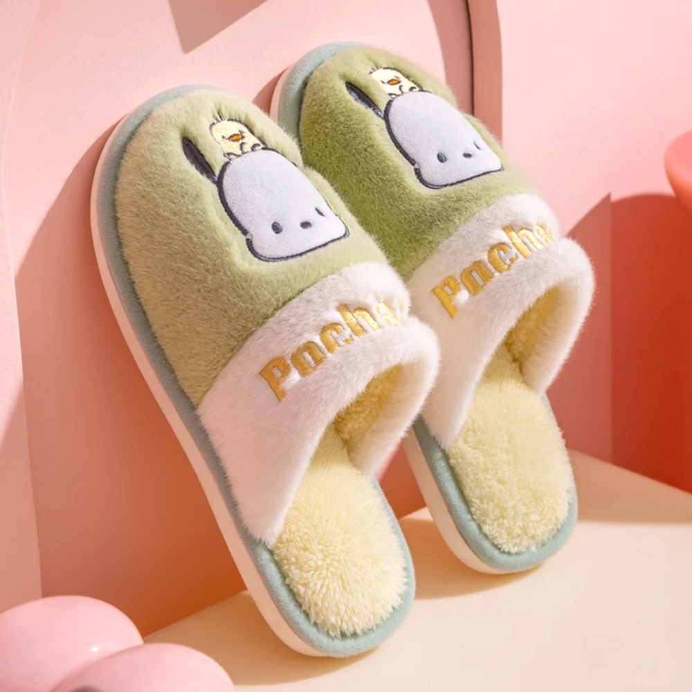  Two Tone Winter Slippers - Pochacco Junior 200mm