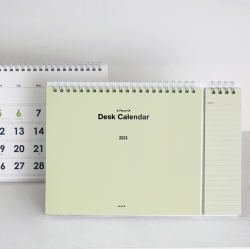 2025 A Piece Of Desk Calendar