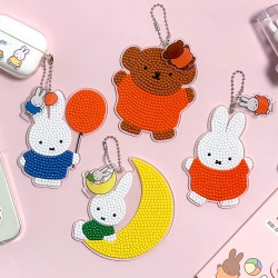 Miffy Jewel Keyring DIY