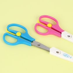 Safety cap scissors