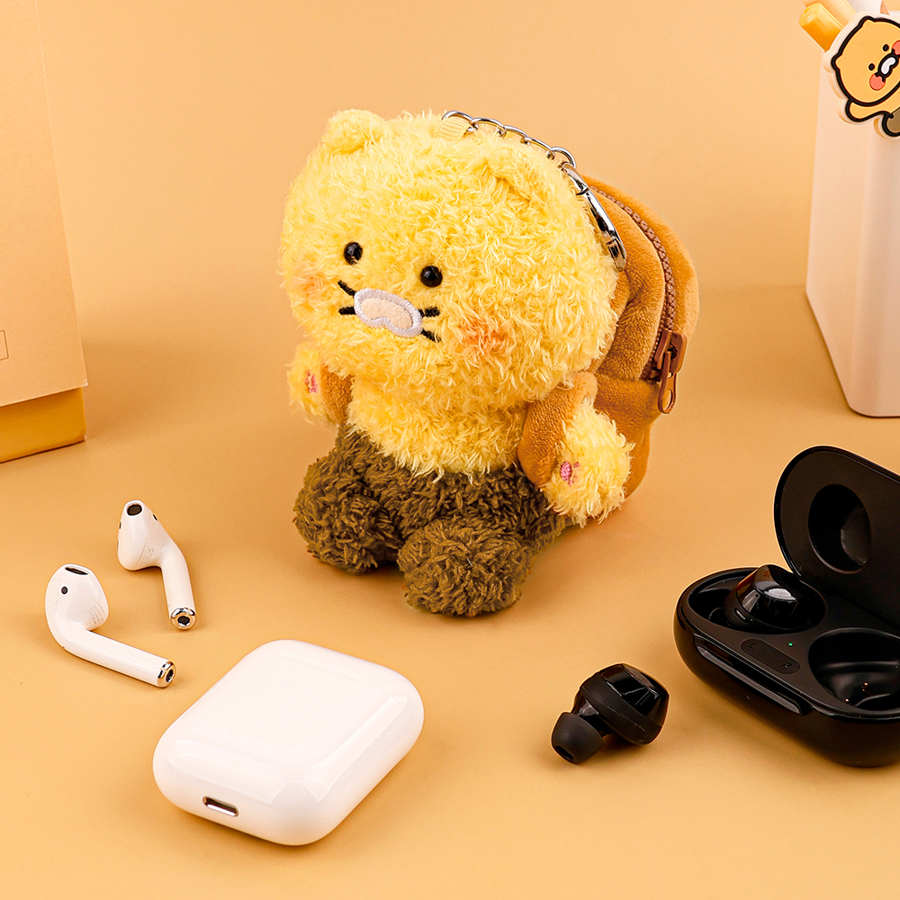 CHOONSIK Toast Plush AirPods Pouch